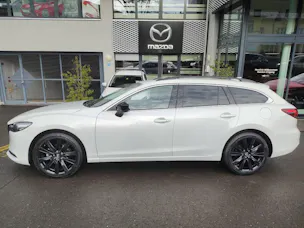 Mazda 6 SG194 AT SW Homura