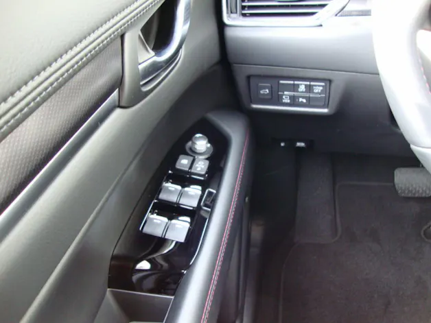 Mazda CX-5 eSG194 AWD AT Homura ComB