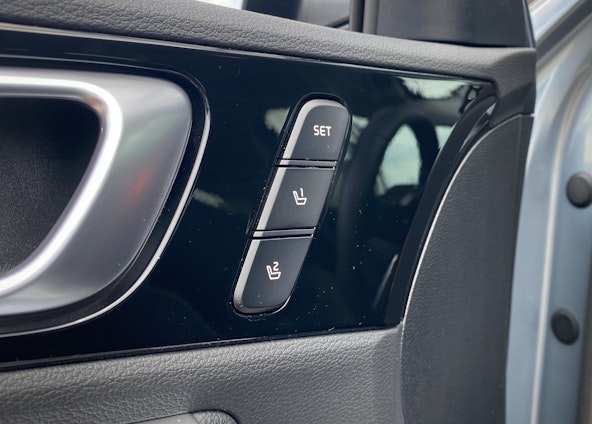 Vehicle image 15 Vehicle image 15