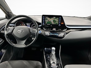 Vehicle image TOYOTA C-HR 2.0 VVTi HSD Trend