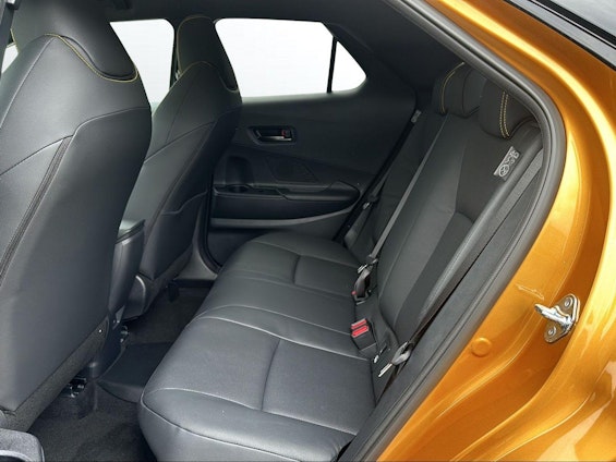 Vehicle image 8 Vehicle image 8