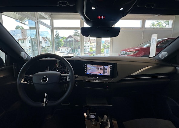 Vehicle image 5 Vehicle image 5