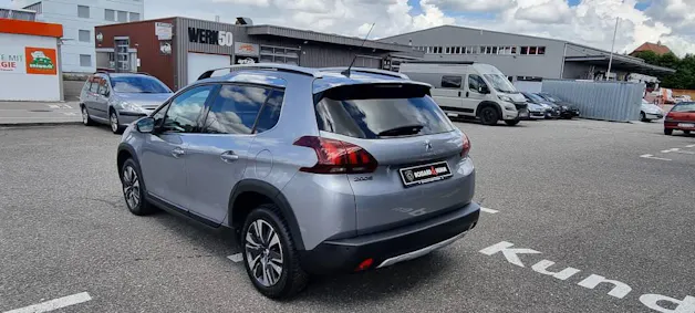 Peugeot 2008 1.2 PureTech 110 Allure S