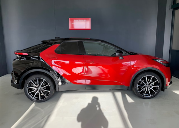 Vehicle image 4 Vehicle image 4