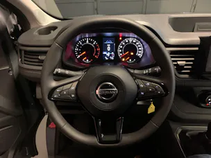 Nissan Primastar Kombi 2.8 t L1 H1 2.0 dCi 170 Acenta 9P