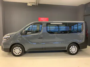 Nissan Primastar Kombi 2.8 t L1 H1 2.0 dCi 170 Acenta 9P