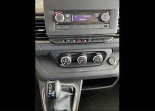 Nissan Primastar Kombi 2.8 t L1 H1 2.0 dCi 170 Acenta 9P
