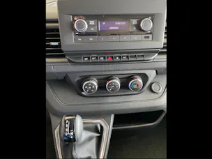 Nissan NV300 Kombi 3.0 t L2 H1 2.0 dCi 150 Acenta 9P