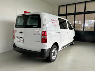 Toyota PROACE Van L1 50KWh 7kW OBC Active