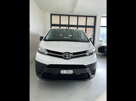 Vehicle image 13 Vehicle image 13