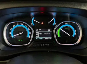 Toyota PROACE Van L1 50KWh 7kW OBC Active