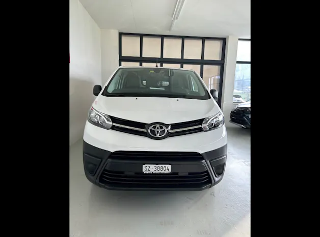 Toyota PROACE Van L1 50KWh 7kW OBC Active