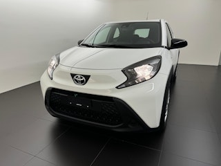 Vehicle image TOYOTA AYGO X