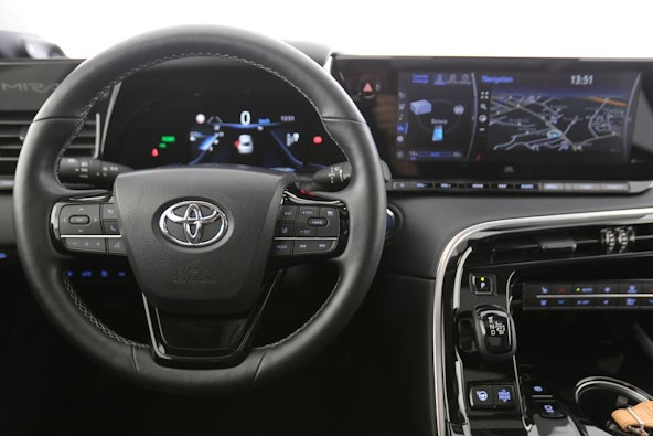 Vehicle image 5 Vehicle image 5