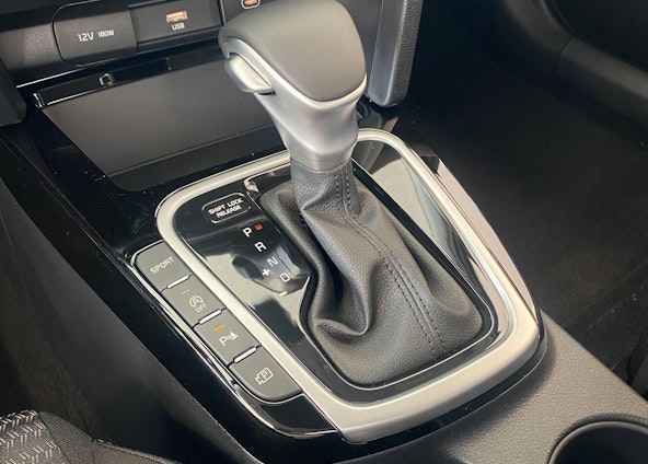 Vehicle image 14 Vehicle image 14