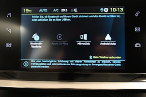 Vehicle image PEUGEOT 208 e-Active Pack