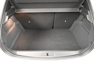 Vehicle image PEUGEOT 208 e-Active Pack