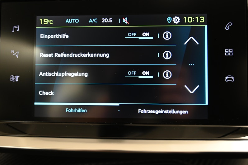 Vehicle image PEUGEOT 208