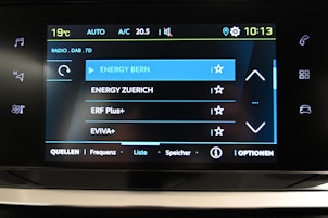 Vehicle image PEUGEOT 208 e-Active Pack