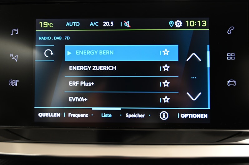 Vehicle image PEUGEOT 208