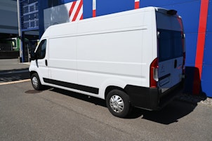 Vehicle image CITROEN Jumper Kaw. 35 L3H2 2.2 BlueHDi 140 Club S/S