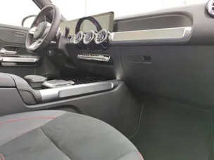 Mercedes-Benz GLB 250 AMG Line 4Matic