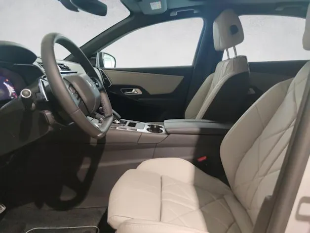 DS Automobiles 7 1.6 E-Tense Sondermodell Esprit de Voyage 4x4