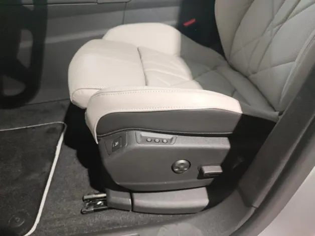 DS Automobiles 7 1.6 E-Tense Sondermodell Esprit de Voyage 4x4