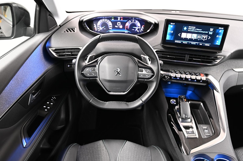 Vehicle image PEUGEOT 3008