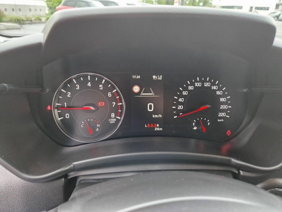 Vehicle image 8 Vehicle image 8