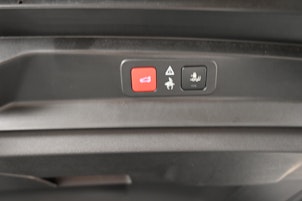 Vehicle image PEUGEOT 5008 2.0 BlueHDi 180 GT Pack