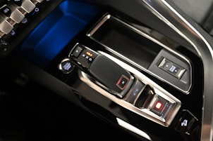 Vehicle image PEUGEOT 5008 2.0 BlueHDi 180 GT Pack