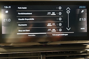 Vehicle image PEUGEOT 5008 2.0 BlueHDi 180 GT Pack