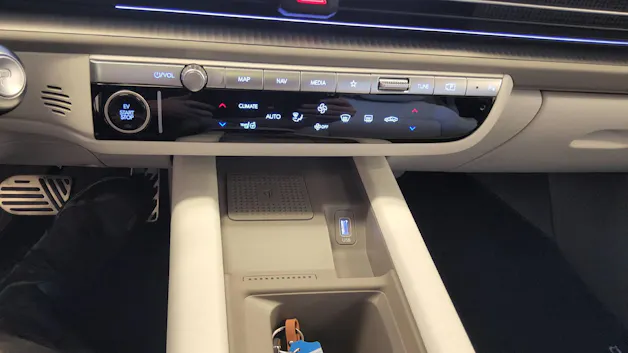 Hyundai Ioniq 6 Launch Edition 4WD