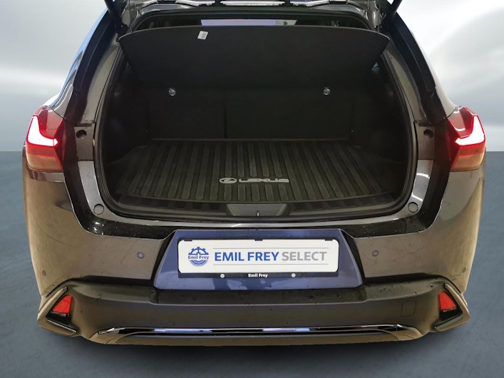 Vehicle image LEXUS UX