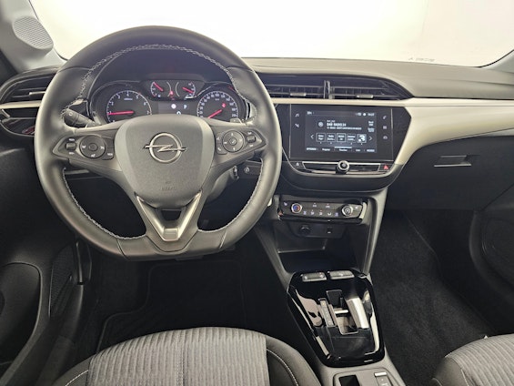 Vehicle image 8 Vehicle image 8