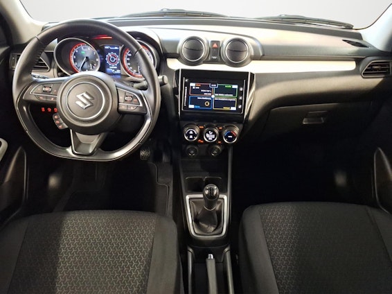 Vehicle image 9 Vehicle image 9