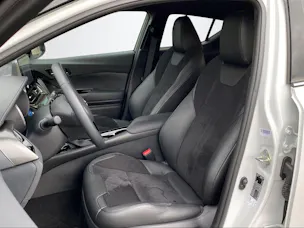 Toyota C-HR 2.0 VVTi HSD Move