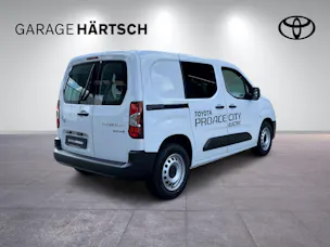 Toyota PROACE CITY Van L1 52KWh Active