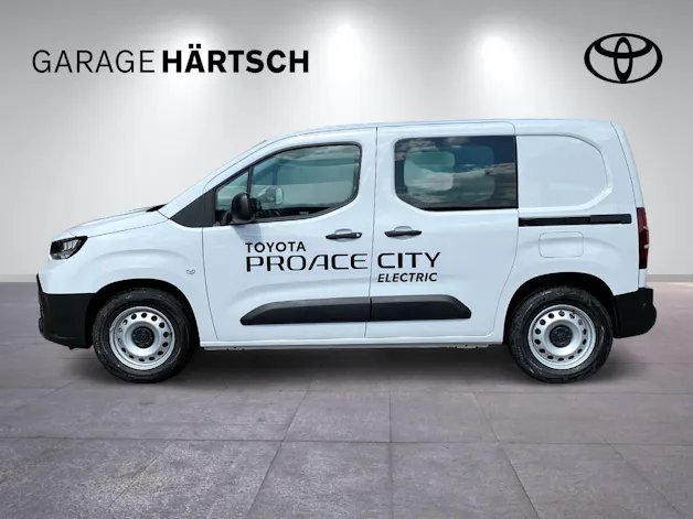 Toyota PROACE CITY Van L1 52KWh Active