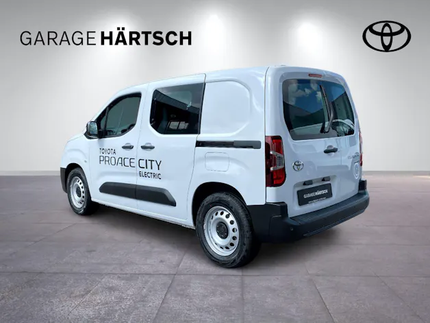 Toyota PROACE CITY Van L1 52KWh Active