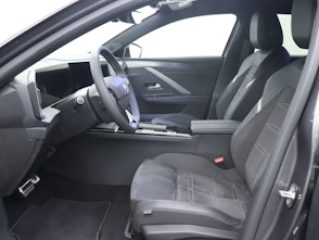 Vehicle image OPEL Astra-e Sports Tourer Swiss Plus