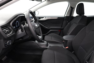 Vehicle image FORD Focus Station Wagon 1.0i EcoB Hybrid 155 Titanium