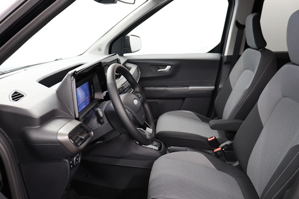 FORD Transit Tourneo Courier 1.0 EcoBoost Titanium 2