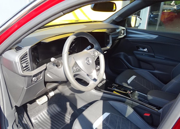 Vehicle image 3 Vehicle image 3