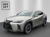 First vehicle image