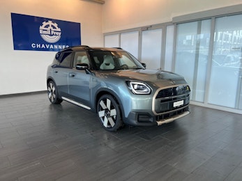 Vehicle image MINI Countryman U25 SE ALL4 Vehicle image MINI Countryman U25 SE ALL4
