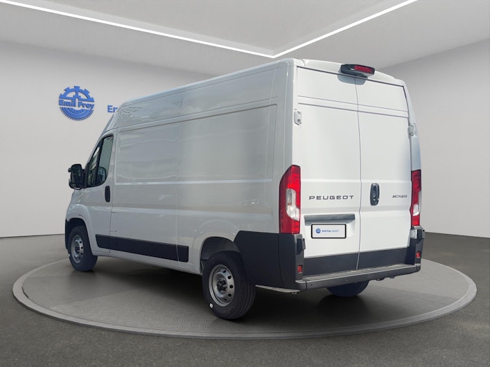 Vehicle image PEUGEOT BOXER