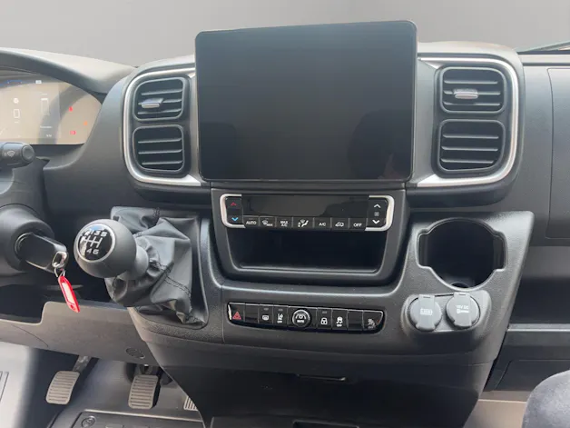 Peugeot Boxer Kaw. 335 L2H2 2.2 BlueHDi 140 S/S