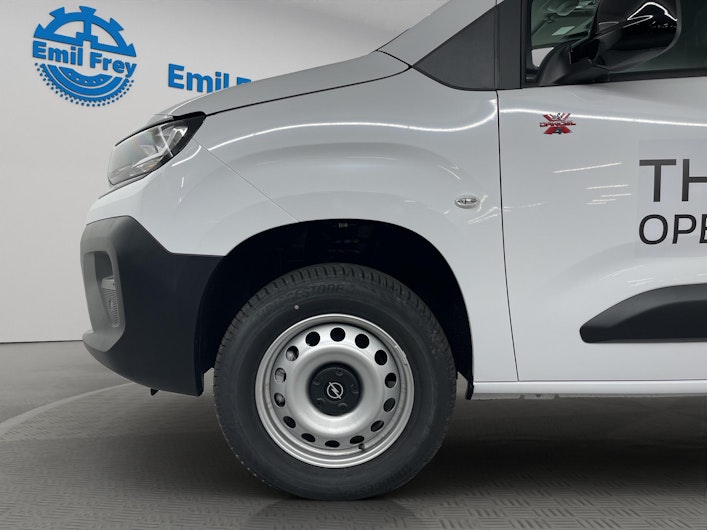 Vehicle image OPEL COMBO